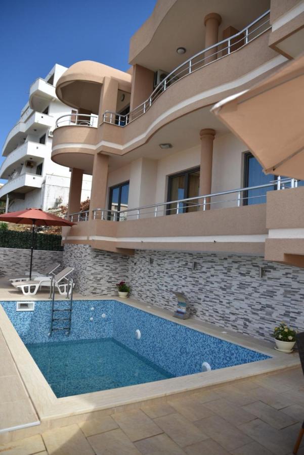Guest House Evropa 2 Ulcinj Ngoại thất bức ảnh