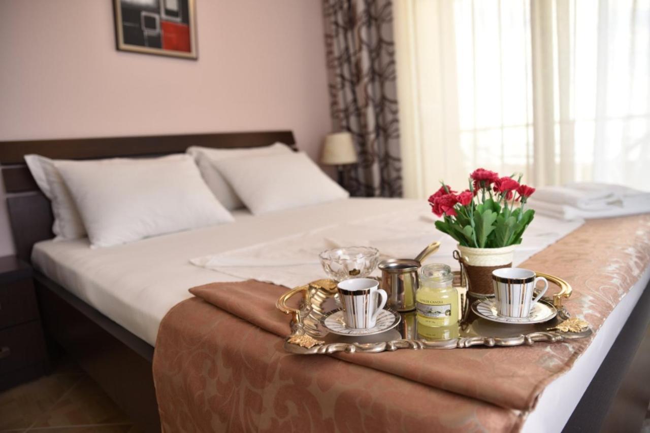 Guest House Evropa 2 Ulcinj Ngoại thất bức ảnh