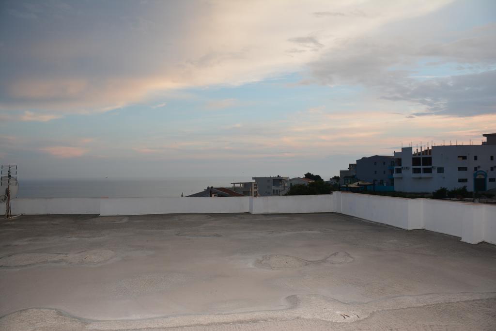 Guest House Evropa 2 Ulcinj Ngoại thất bức ảnh